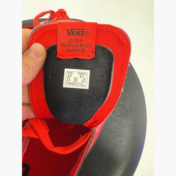 Vans NWT David Bowie Ziggy Stardust Red Patent Leather High Tops - Picture 8 of 9